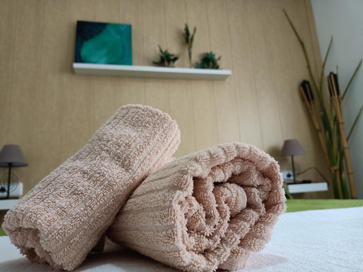 Apartamentos Coralba - El Escondite De La Bahia サン・フェルナンド エクステリア 写真